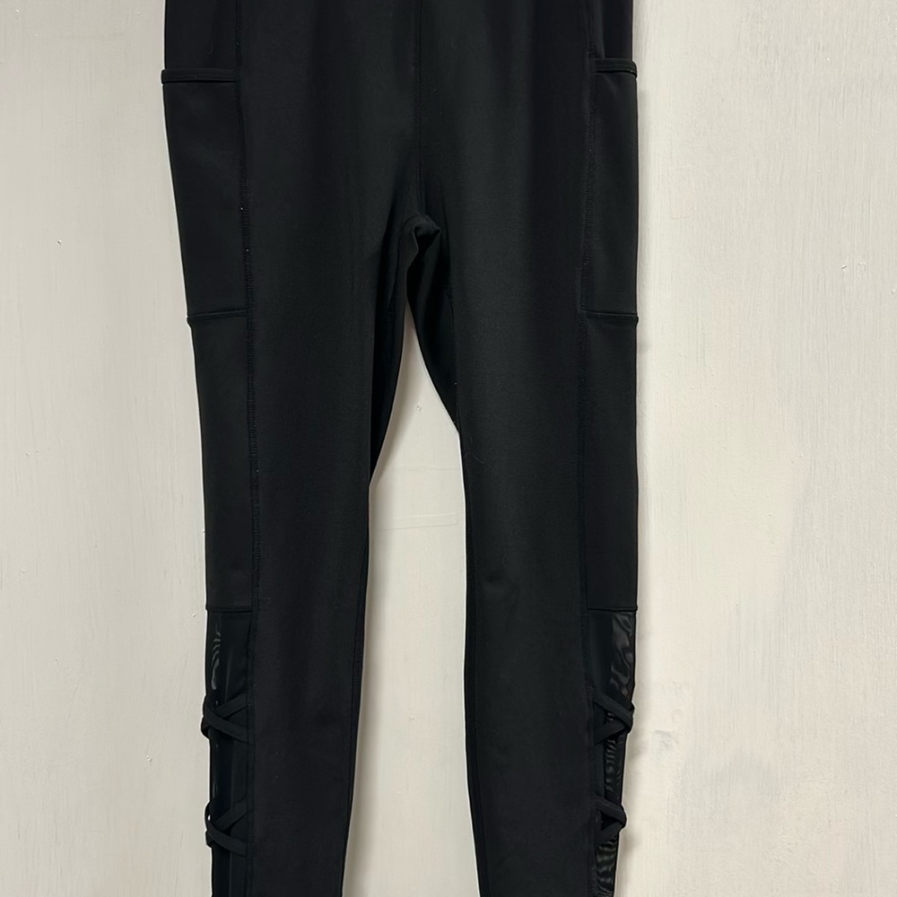 2 pair of black leggings